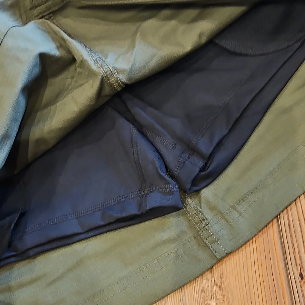 NEW Cargo Green Prana double peak skort - Picture 2 of 11